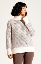 Load image into Gallery viewer, Nic + Zoe Cozy Spot Sweater
