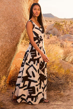 Load image into Gallery viewer, Nic + Zoe Iconic Letterpress Skirt

