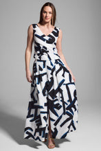 Load image into Gallery viewer, Nic + Zoe Iconic Letterpress Skirt
