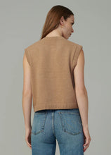 Load image into Gallery viewer, Joe`s Jeans The Noa Cardigan Vest
