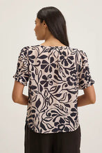 Load image into Gallery viewer, Velvet Leslie Printed Cotton Viscose Top
