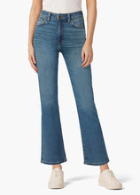 Load image into Gallery viewer, Joe`s Jeans The Callie Cropped Bootcut
