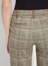 Load image into Gallery viewer, Lysse Livia Crop Pant
