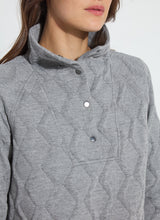 Load image into Gallery viewer, Lysse Loretta Quilted Pullover
