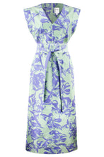 Load image into Gallery viewer, Finley Floral Beverly Dress
