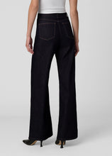 Load image into Gallery viewer, Joe`s Jeans  The Mia Wide Leg
