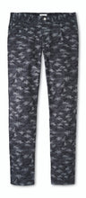 Load image into Gallery viewer, Peter Millar eb66 Camo Performance Five-Pocket Pant
