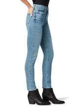 Load image into Gallery viewer, Joe`s Jeans The Luna Crop
