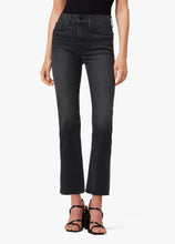 Load image into Gallery viewer, Joe`s Jeans The Callie with Raw Hem
