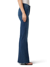 Load image into Gallery viewer, Joe`s Jeans The Molly High Rise Flare
